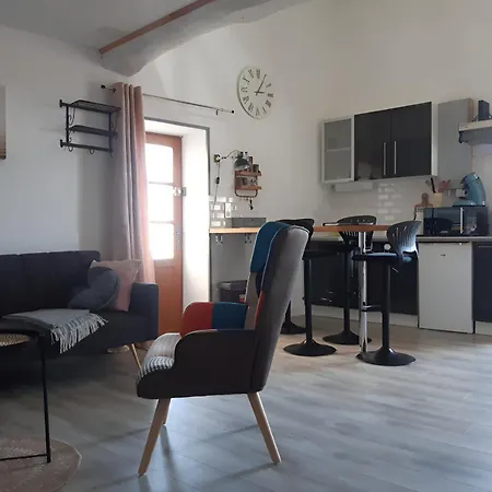 Nyaraló Des Bujours