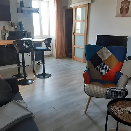 Nyaraló Des Bujours